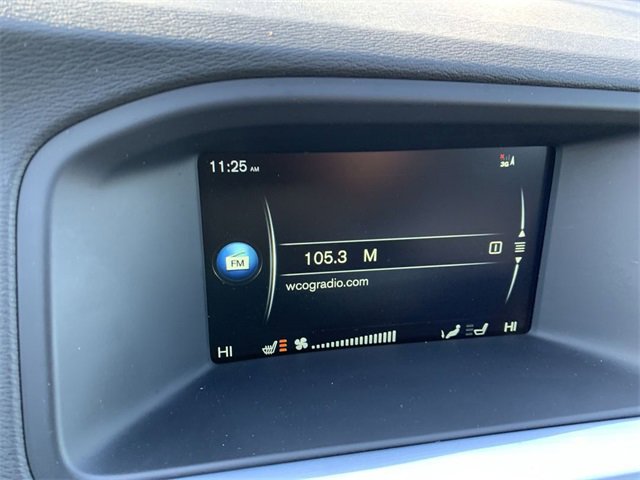 Used 2015 Volvo V60 T5 Premier w/ Convenience Package image 24