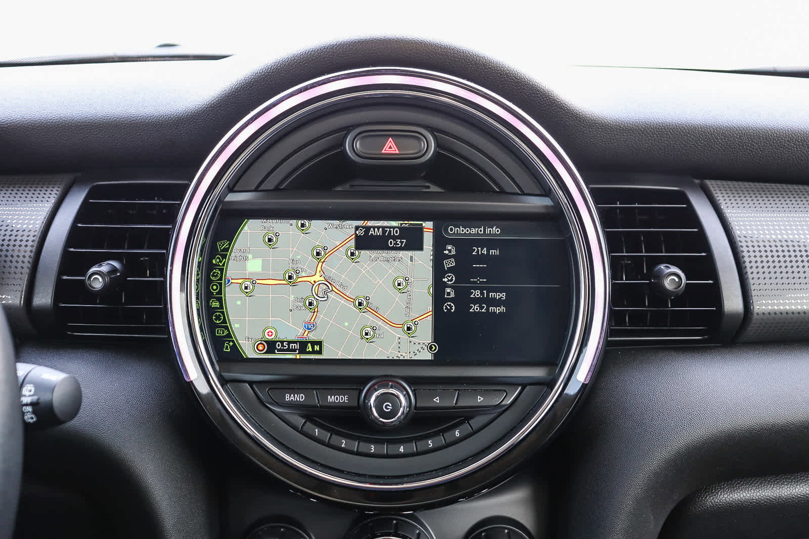 Used 2018 MINI Cooper 2-Door Hardtop image 19