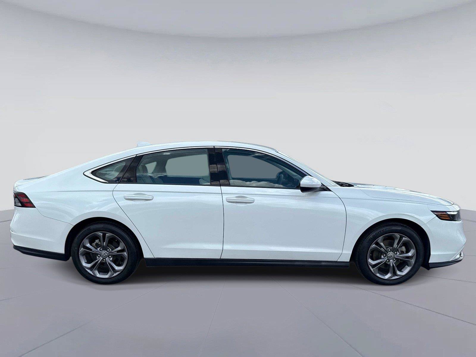 Certified 2024 Honda Accord EX image 2