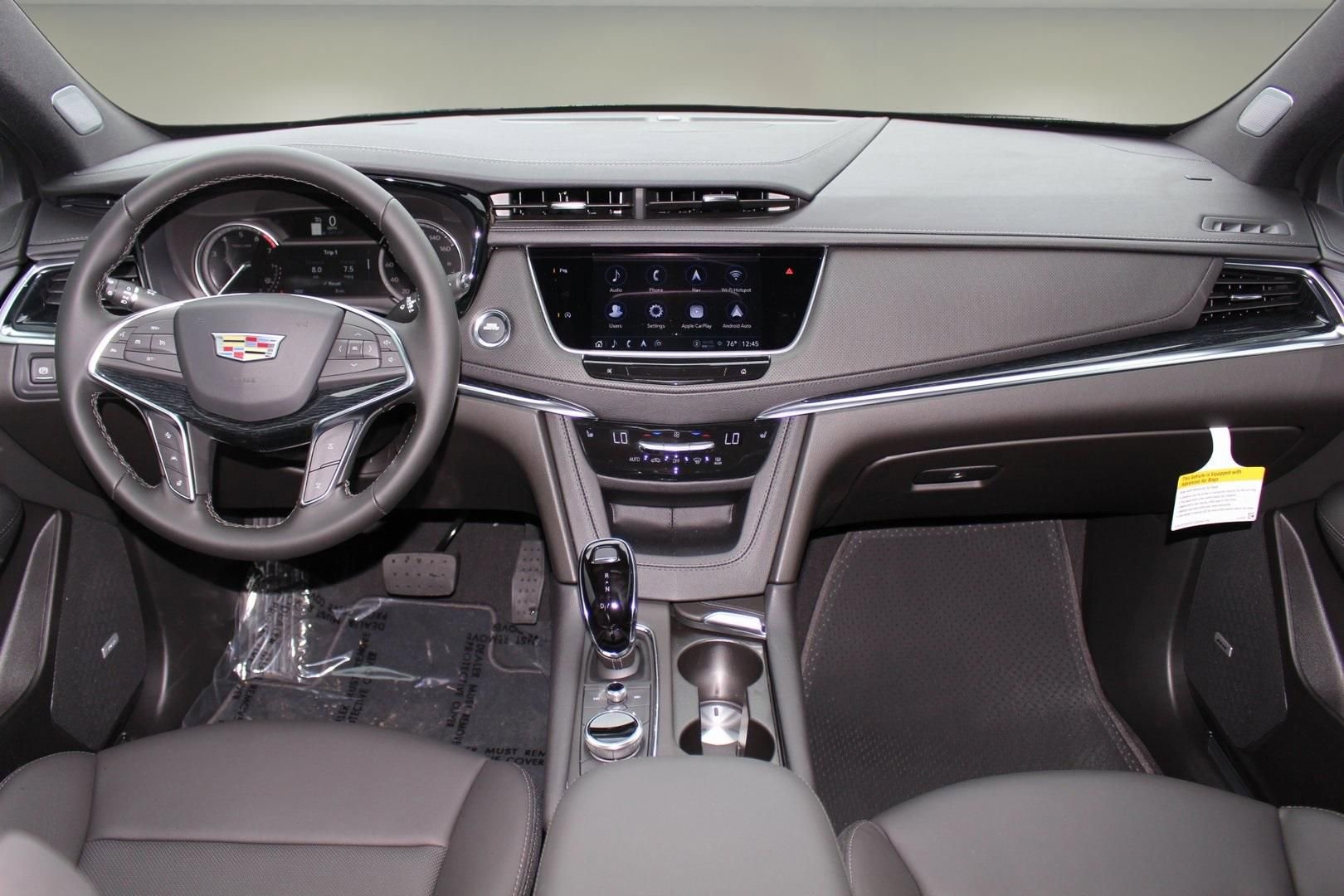 New 2025 Cadillac XT5 Premium Luxury w/ LPO, Floor Liner Package image 14