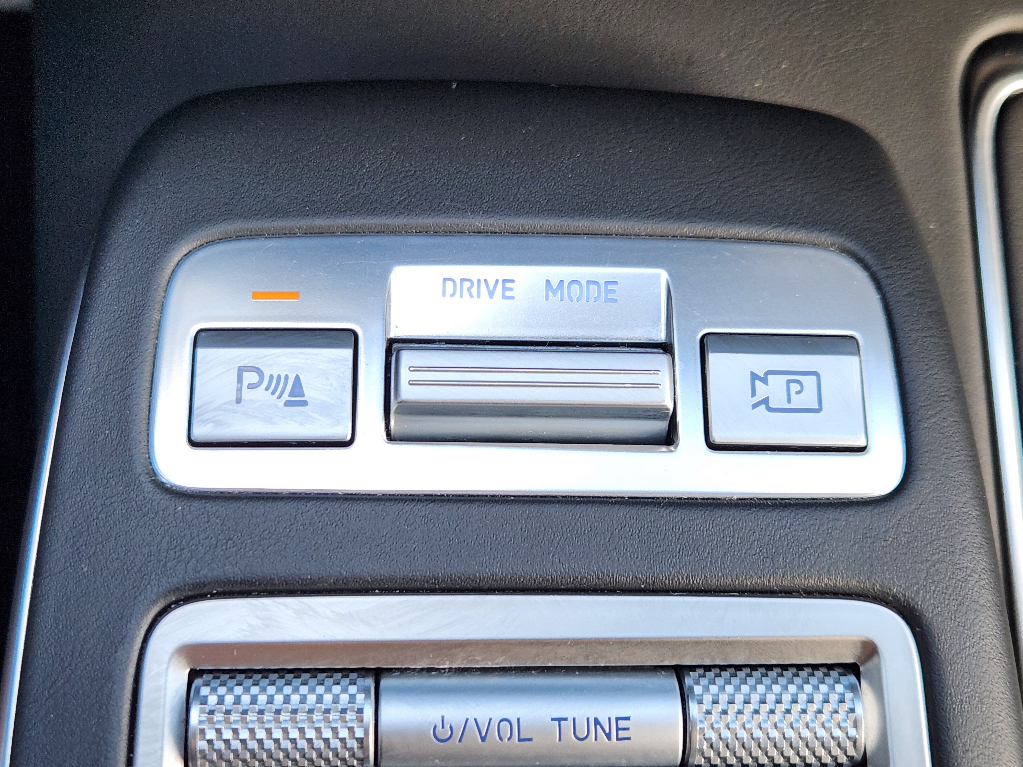 Used 2025 Genesis GV70 2.5T AWD/4WD image 23