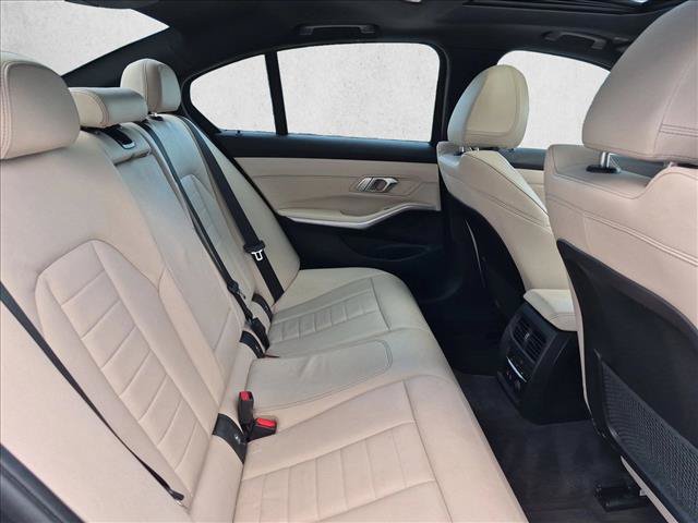 Used 2019 BMW 330i Sedan w/ Premium Package RWD image 21
