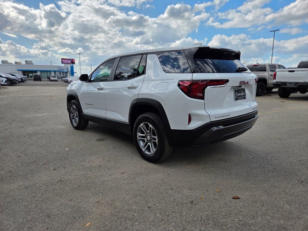 New 2026 GMC Terrain Elevation w/ Technology Package II FWD image 7