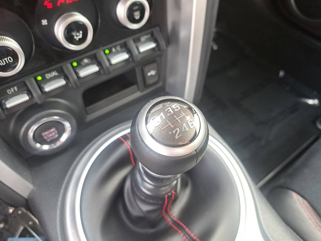 Used 2020 Subaru BRZ Limited w/ Performance Package image 20