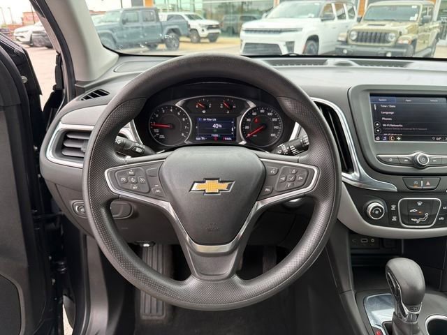 Used 2022 Chevrolet Equinox LS w/ LS Convenience Package FWD image 38