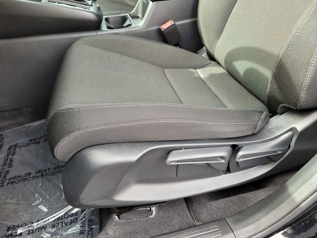 Used 2025 Honda CR-V LX image 17