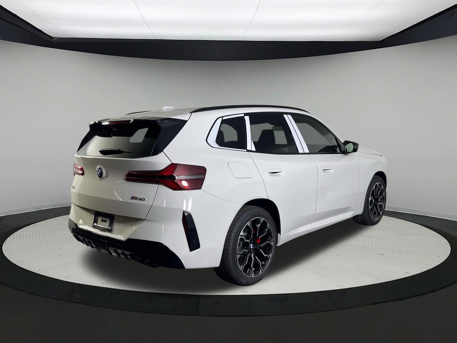 New 2026 BMW X3 M50 w/ Premium Package AWD/4WD image 4