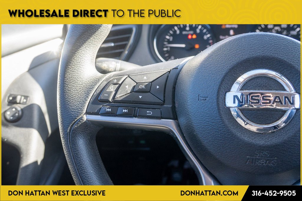 Used 2018 Nissan Rogue S image 10