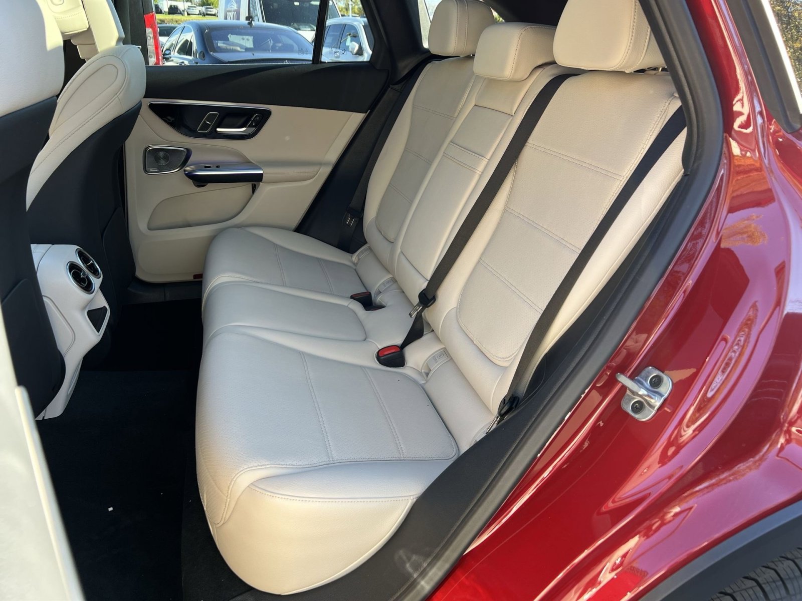 New 2026 Mercedes-Benz GLC 300 4MATIC image 22