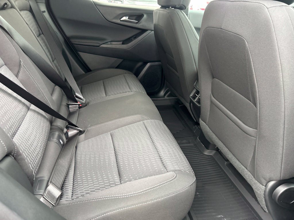 New 2027 Chevrolet Equinox LT AWD/4WD image 22