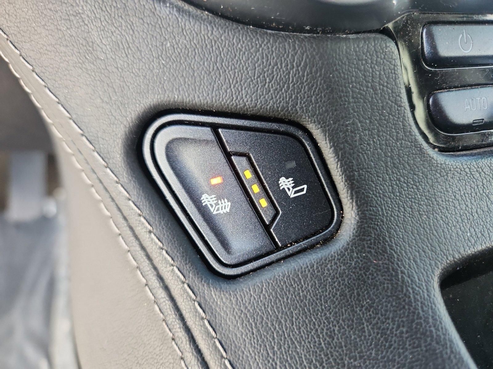 Used 2016 Chevrolet Tahoe LT w/ Luxury Package image 30