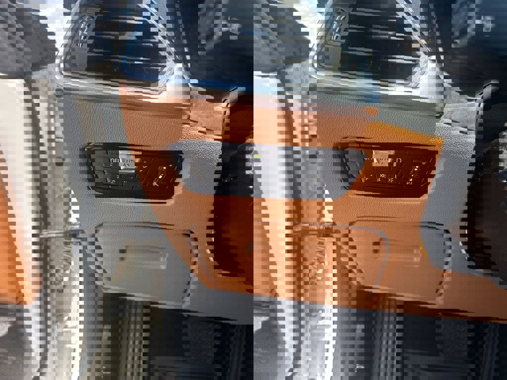 Used 2021 BMW 430i xDrive Coupe w/ Convenience Package image 12