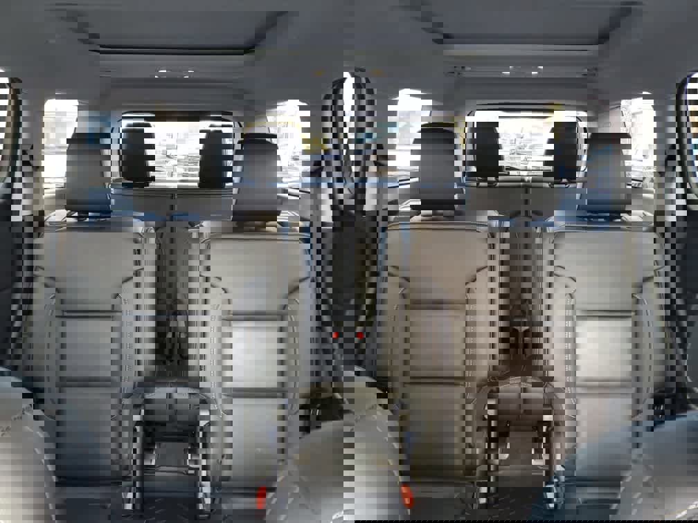 Used 2019 GMC Acadia SLT image 13