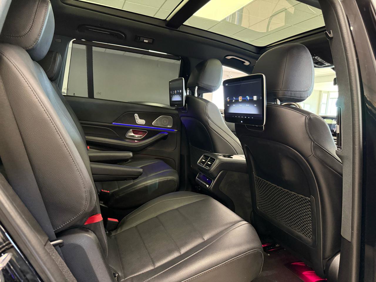 Used 2020 Mercedes-Benz GLS 450 4MATIC w/ Convenience Package image 21