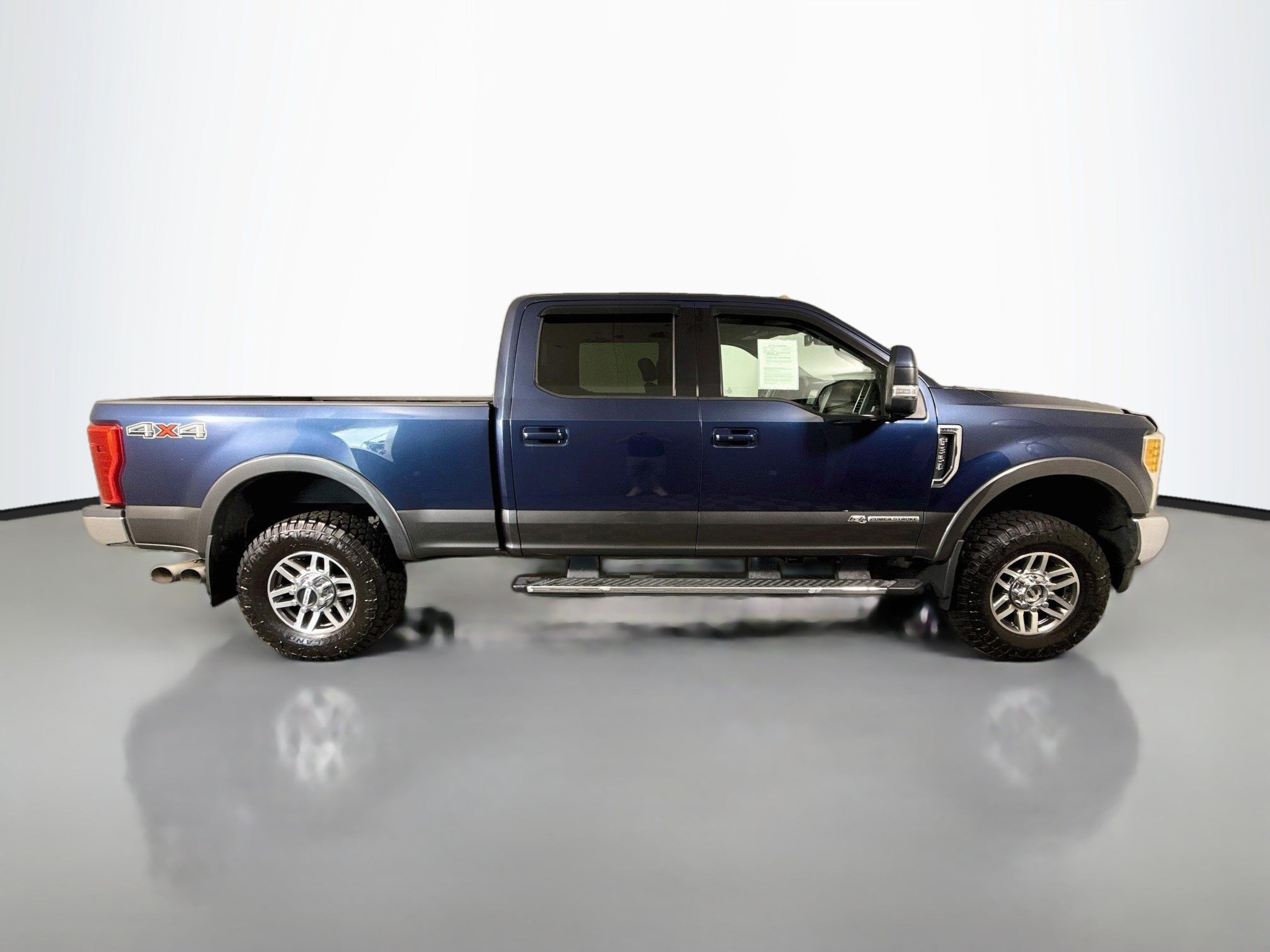Used 2017 Ford F350 Lariat w/ Lariat Ultimate Package AWD/4WD image 11