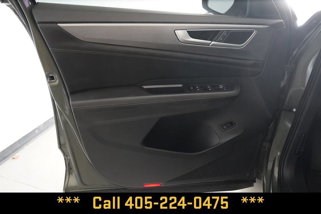 Used 2026 Volkswagen Atlas Cross Sport SE FWD image 14