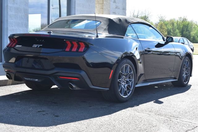 Used 2025 Ford Mustang GT Premium w/ GT Performance Package RWD image 15