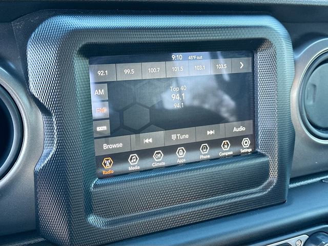 Used 2023 Jeep Gladiator Sport image 14