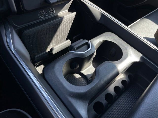 Used 2025 RAM 1500 Laramie image 23