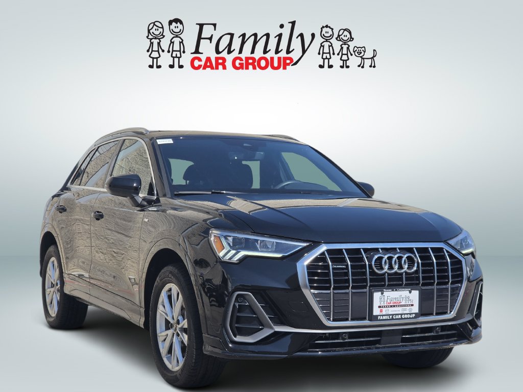 Used 2024 Audi Q3 2.0T Premium AWD/4WD image 2