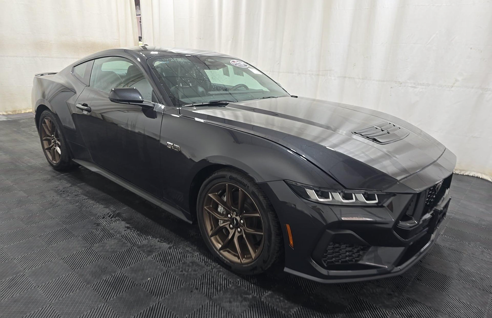 Used 2024 Ford Mustang GT Premium RWD image 3