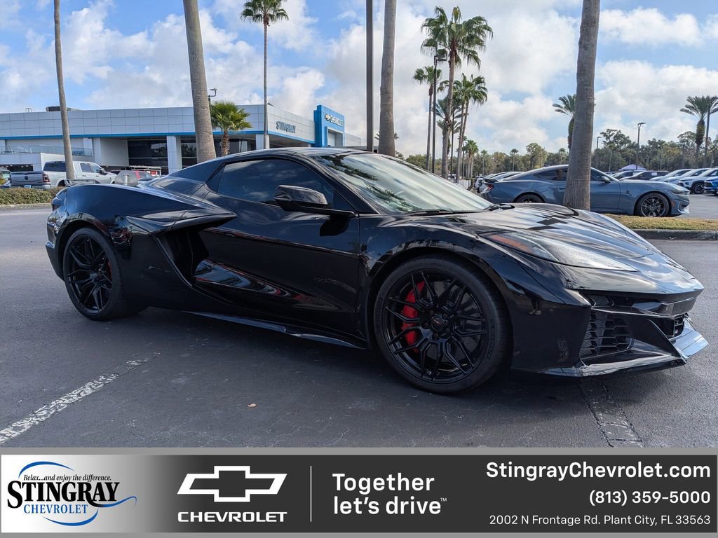 Used 2023 Chevrolet Corvette Z06 w/ Stealth Interior Trim Package image 2
