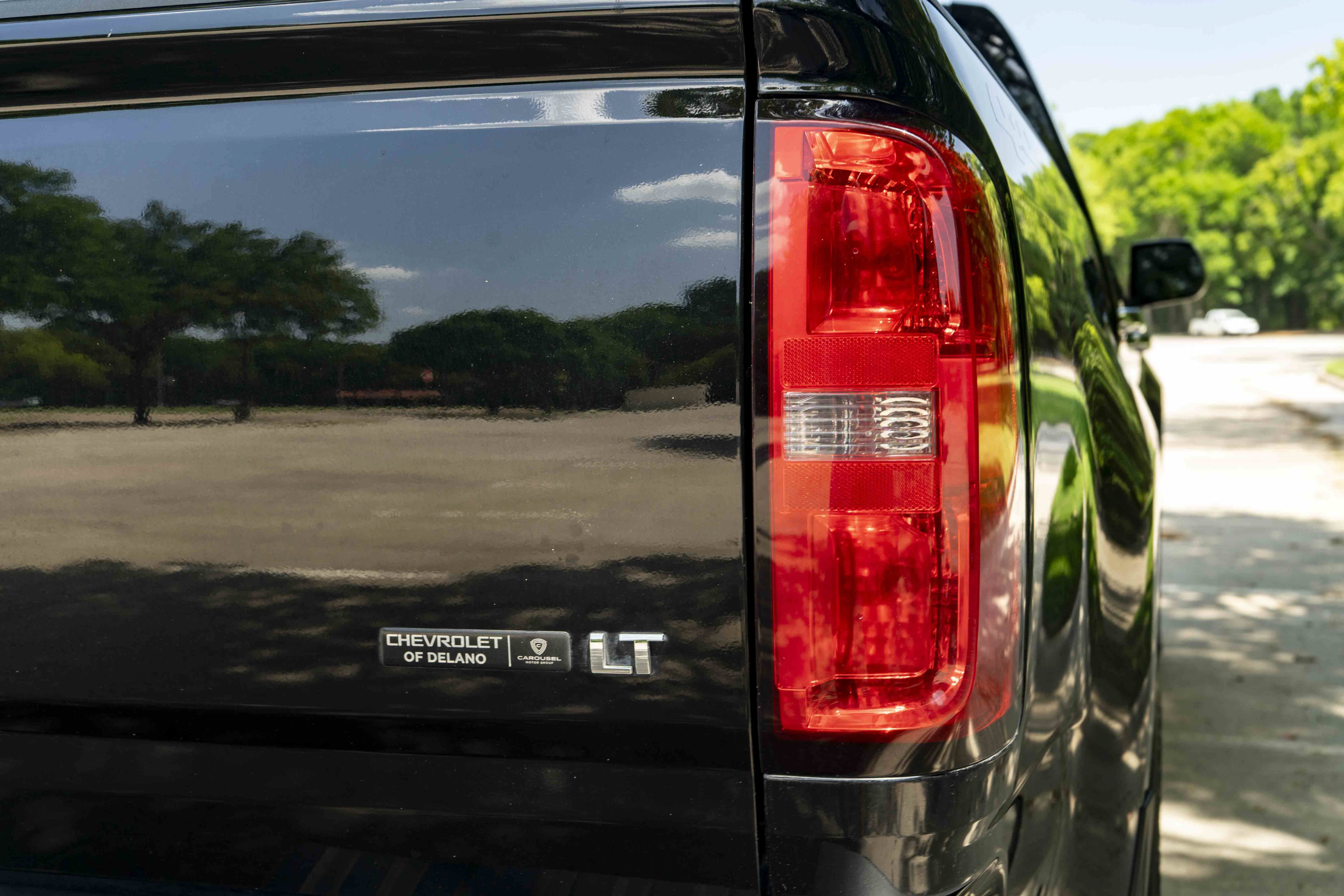 Used 2018 Chevrolet Colorado LT w/ Luxury Package, Chrome AWD/4WD image 13