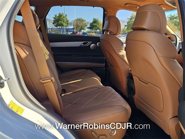 Used 2025 Genesis GV80 3.5T Prestige image 17