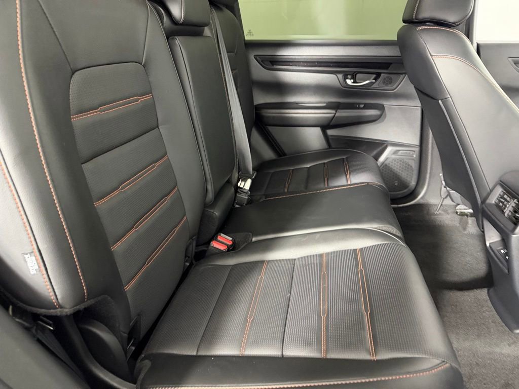 Used 2025 Honda CR-V Sport-L image 28