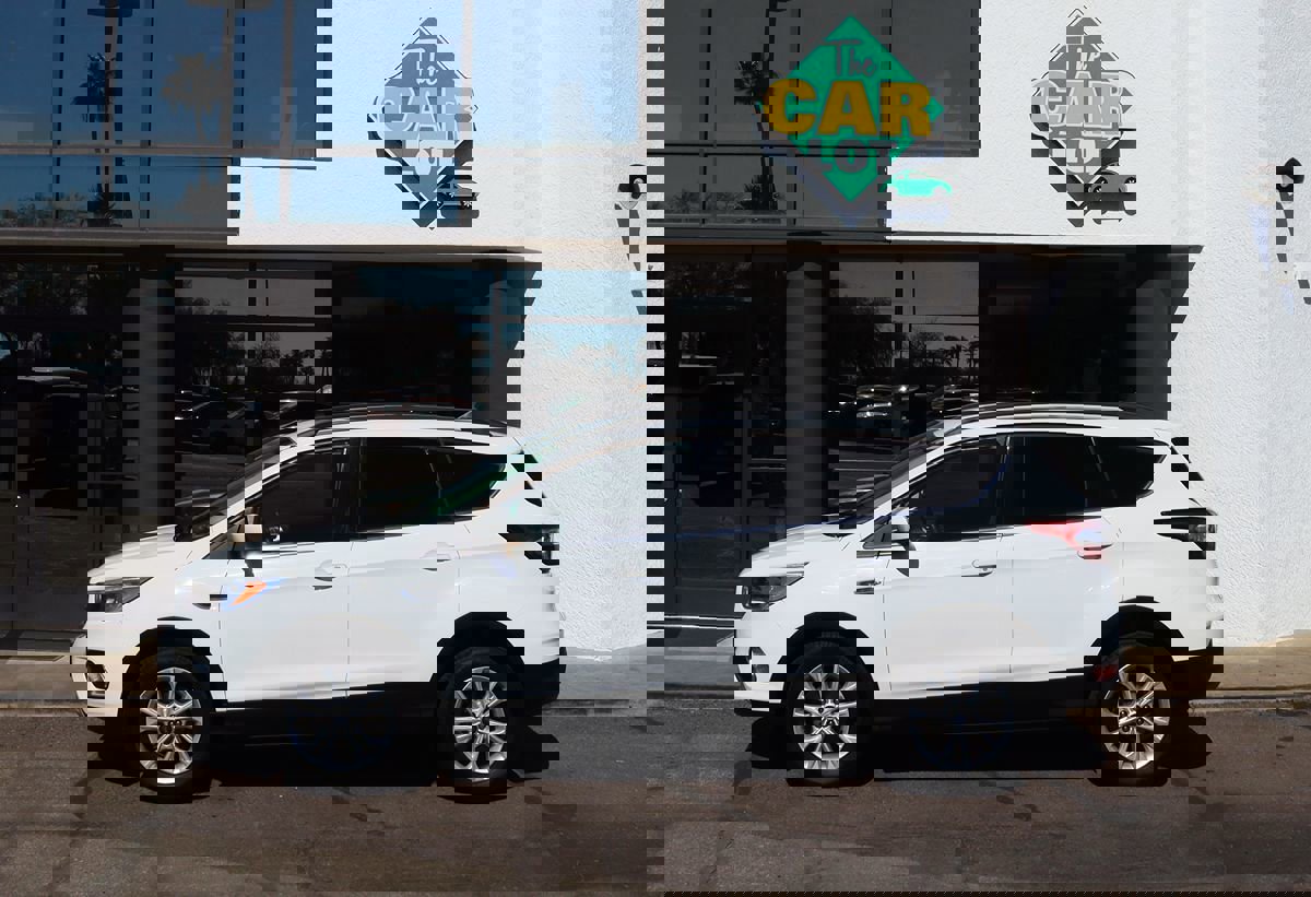 Used 2018 Ford Escape SE image 8