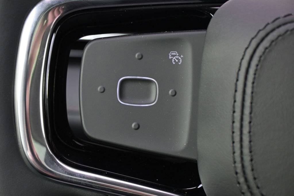 New 2026 Lincoln Nautilus Reserve w/ Jet Appearance Package AWD/4WD image 32