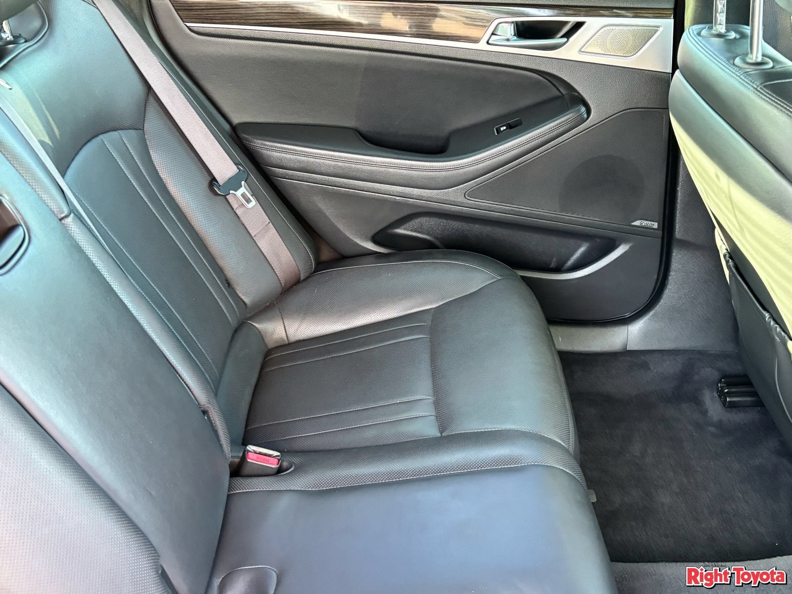 Used 2020 Genesis G80 3.8 w/ Sport Package 02 RWD image 14