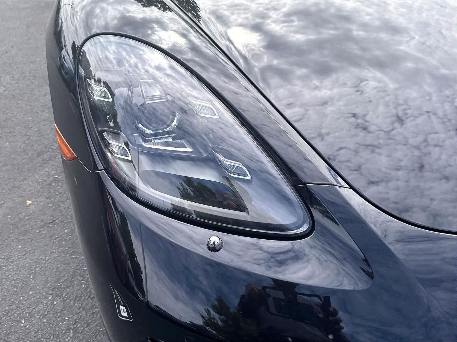 Used 2024 Porsche 718 Cayman RWD image 28