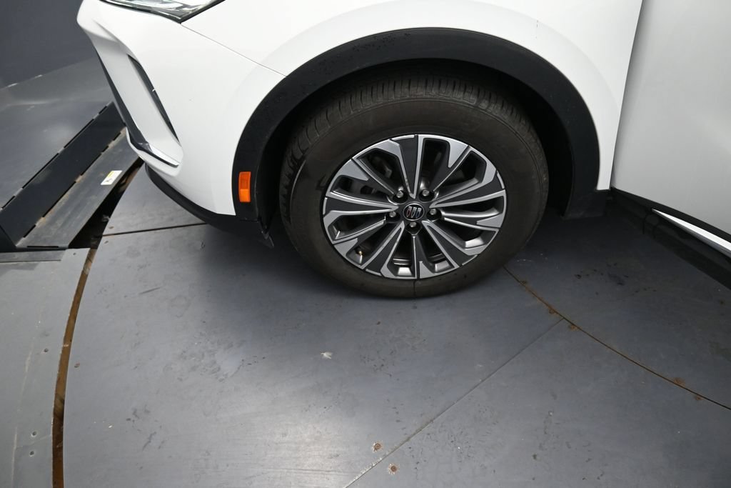Used 2024 Buick Envision Preferred AWD/4WD image 14