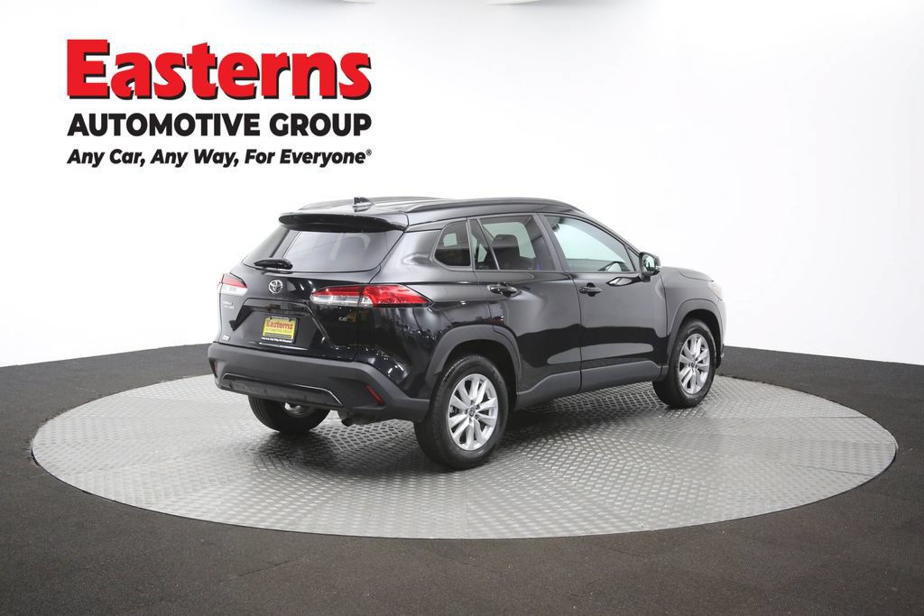 Used 2024 Toyota Corolla Cross LE FWD image 41
