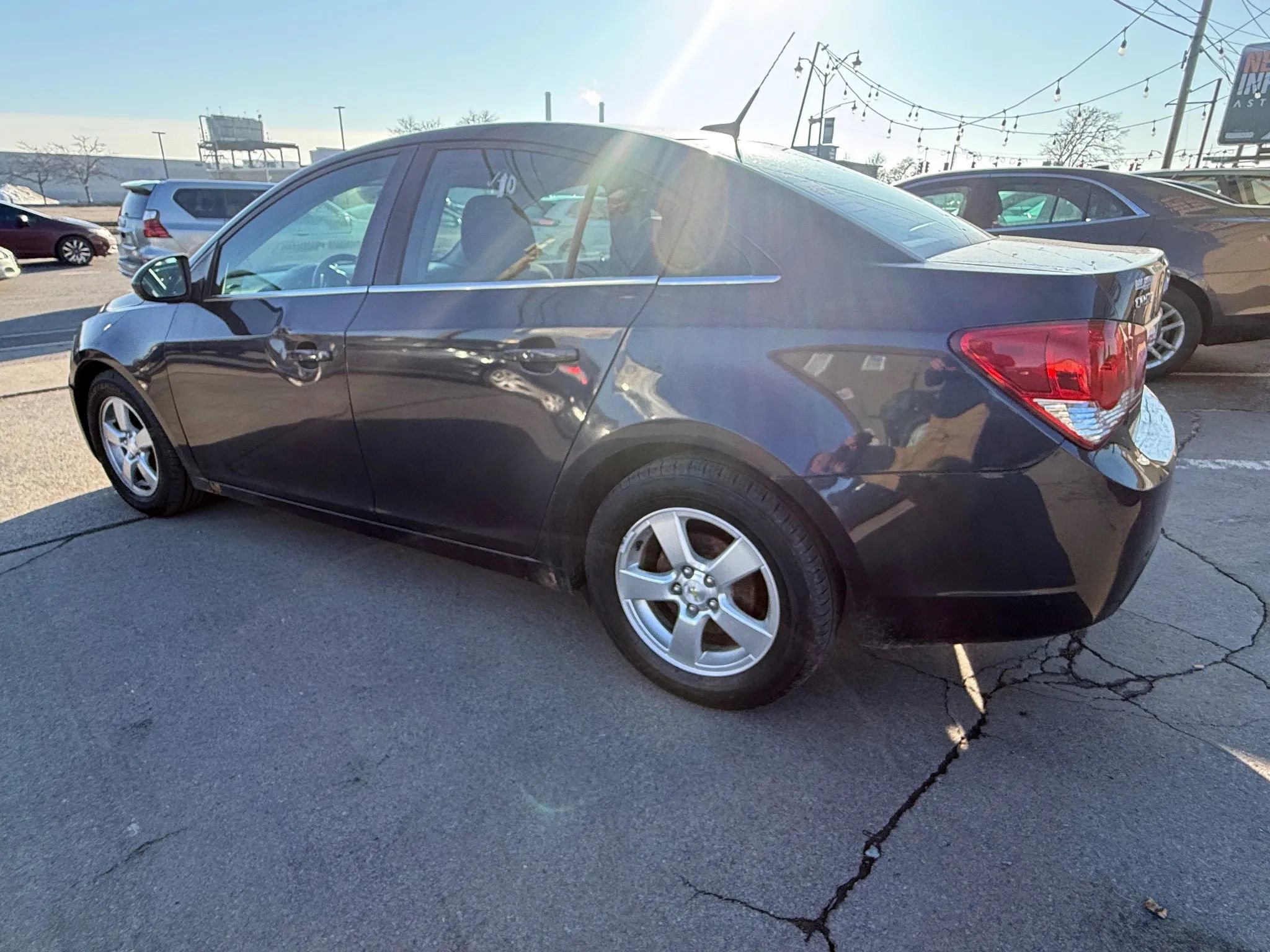 Used 2014 Chevrolet Cruze LT image 6