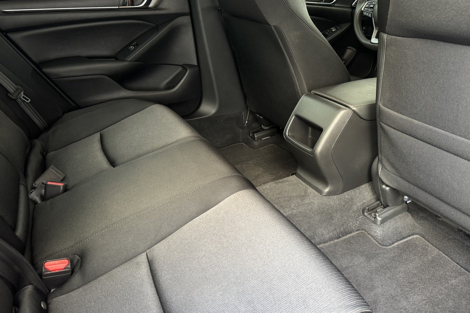 Used 2021 Honda Accord LX image 31