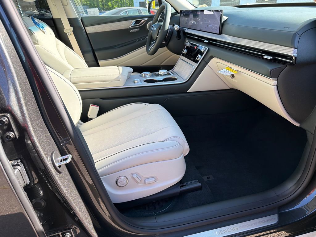 New 2026 Genesis GV80 2.5T Prestige AWD/4WD image 13