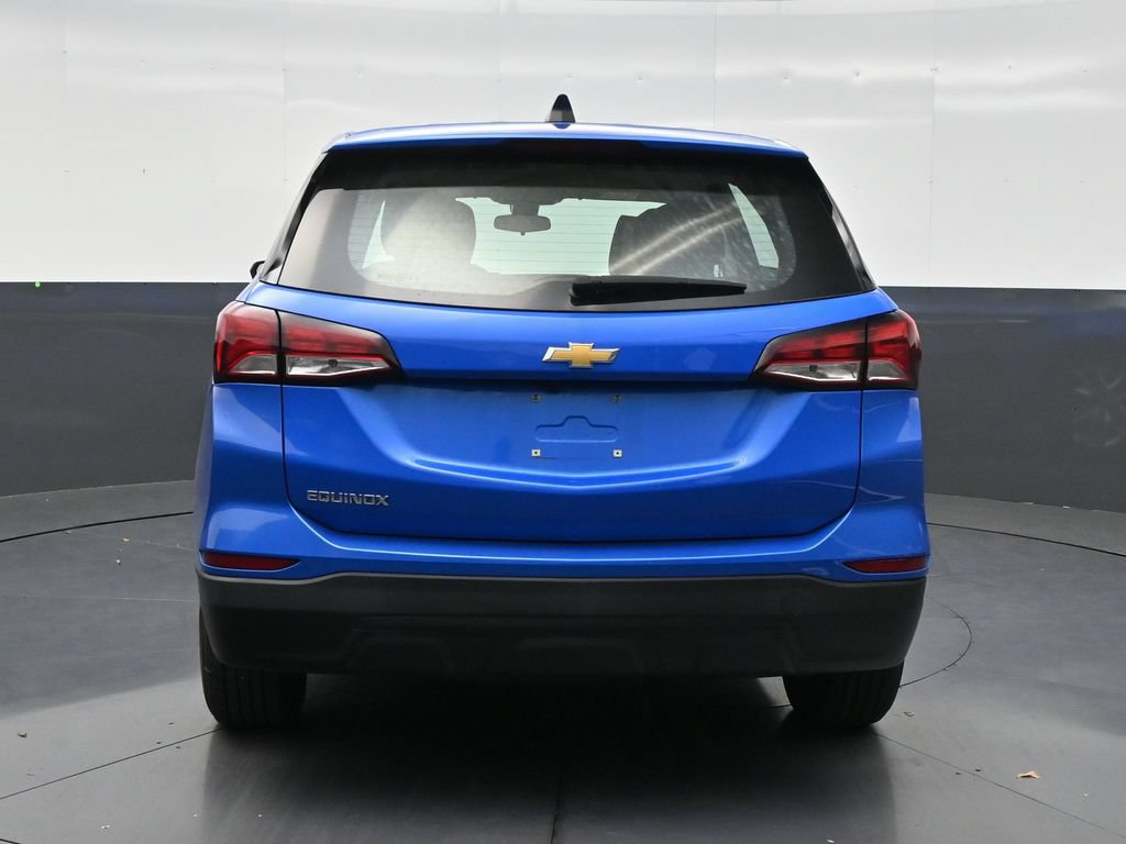 Used 2024 Chevrolet Equinox LS FWD image 4