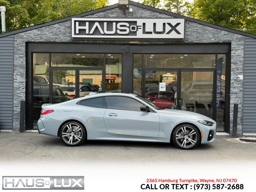 Used 2022 BMW 430i xDrive Coupe w/ M Sport Package AWD/4WD image 12
