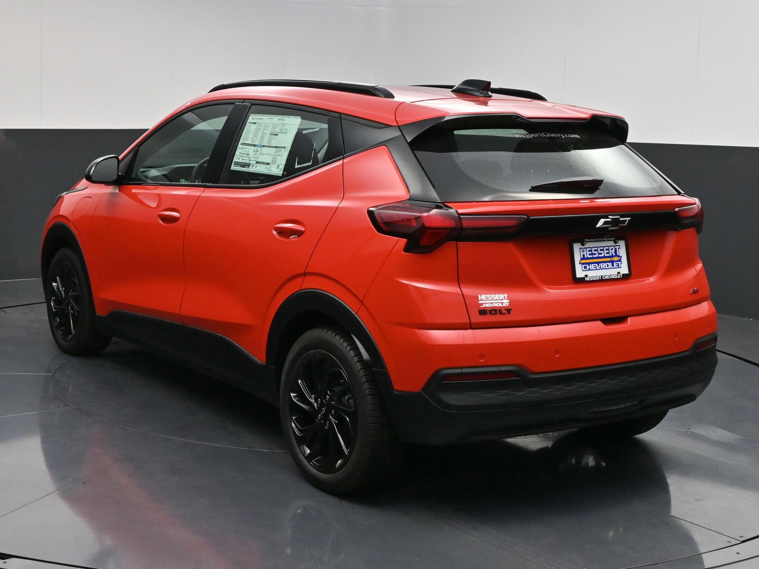 New 2027 Chevrolet Bolt RS w/ Technology Package FWD image 5