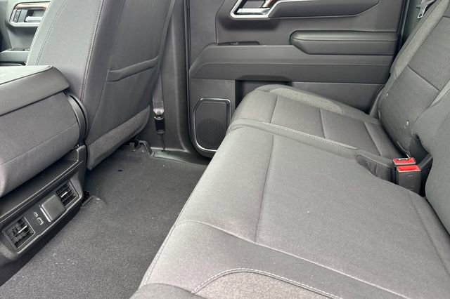 New 2026 GMC Sierra 1500 SLE w/ Preferred Package AWD/4WD image 13