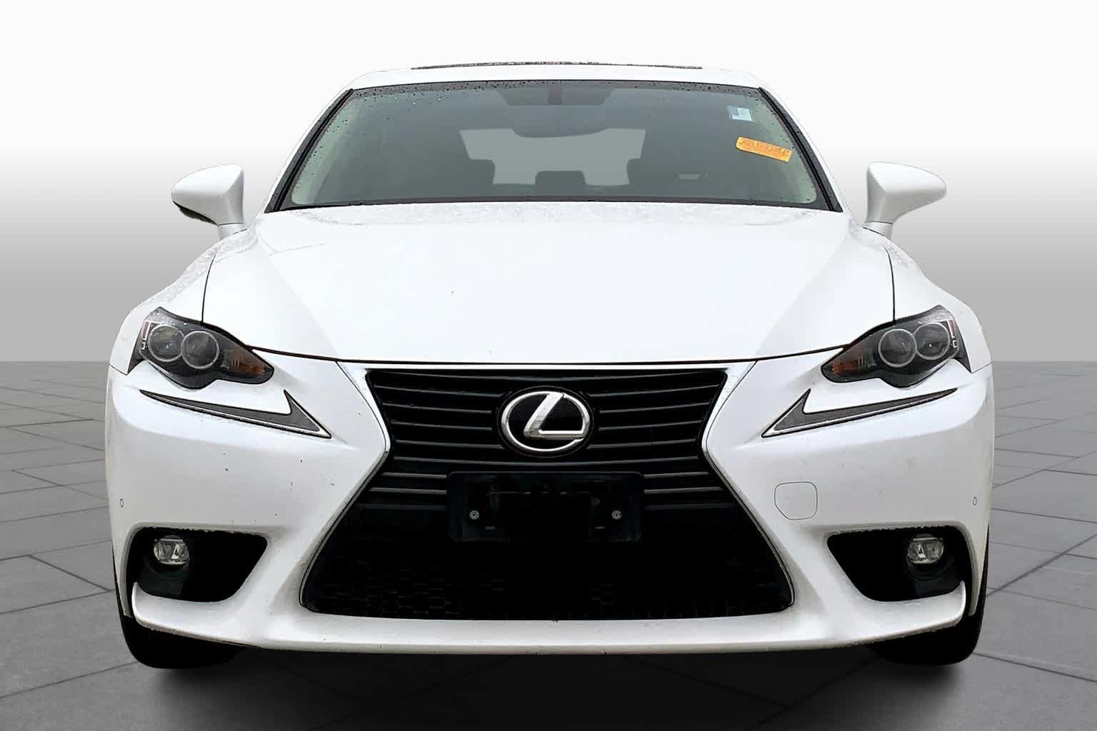 Used 2015 Lexus IS 350 w/ Navigation System Package RWD image 4