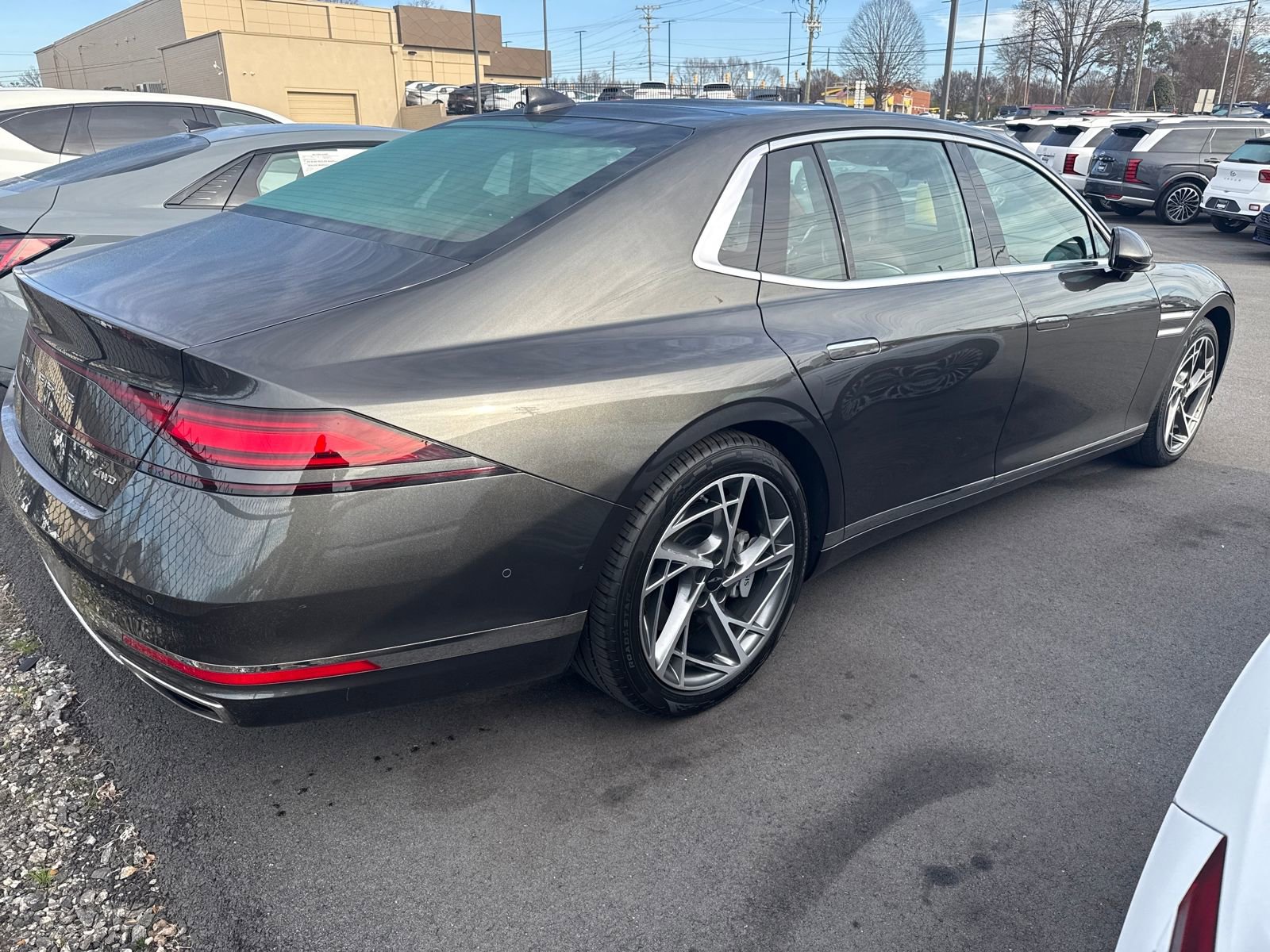 Used 2023 Genesis G90 3.5T image 8