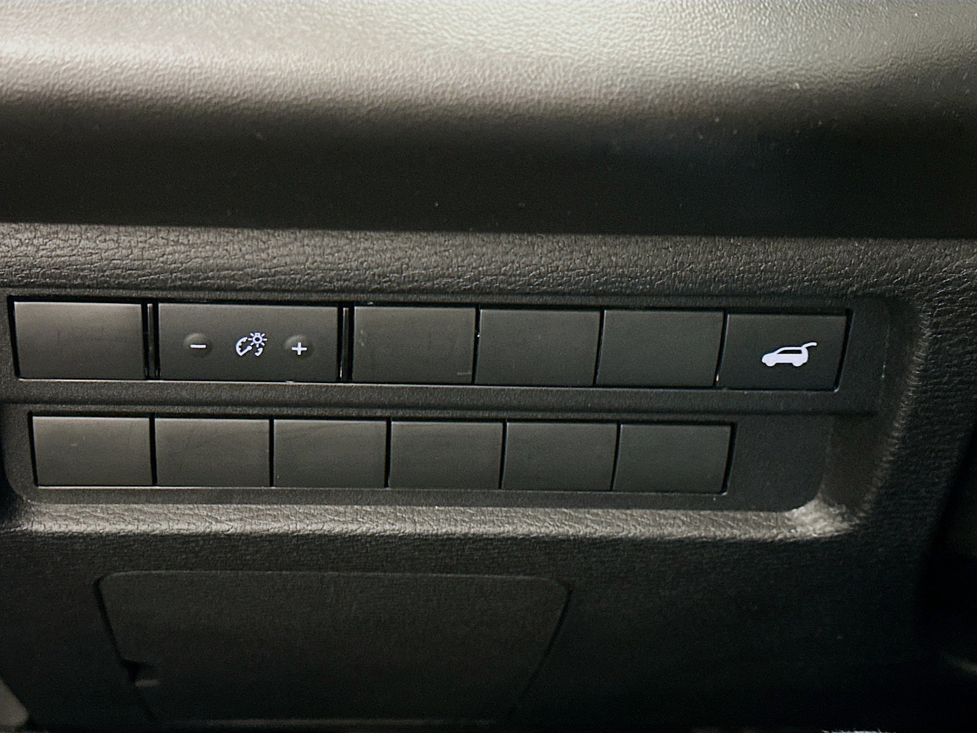 Used 2024 Mitsubishi Outlander SE image 17