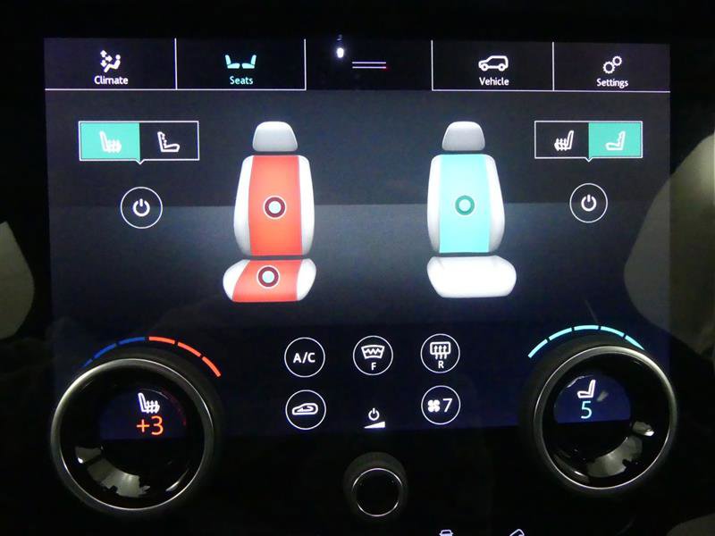 Used 2019 Land Rover Range Rover Velar R-Dynamic HSE image 19