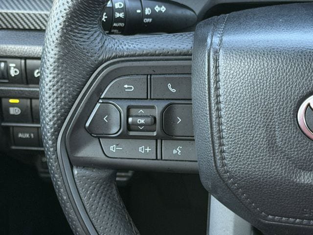 Used 2026 Toyota Tacoma TRD Pro AWD/4WD image 12