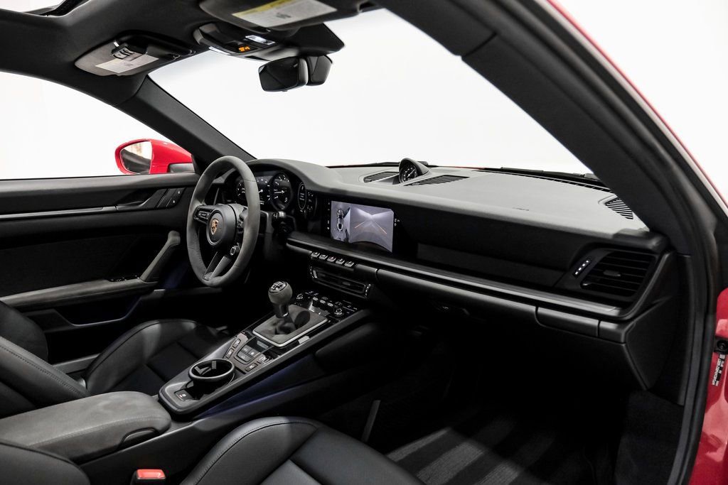 Used 2024 Porsche 911 Carrera GTS w/ Premium Package image 10
