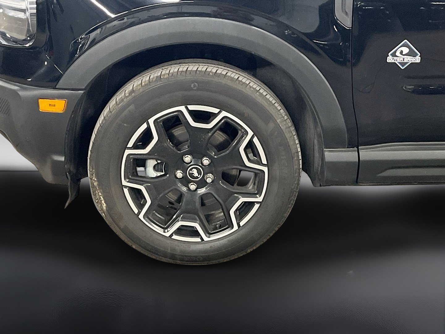 Used 2025 Ford Bronco Sport Outer Banks AWD/4WD image 29
