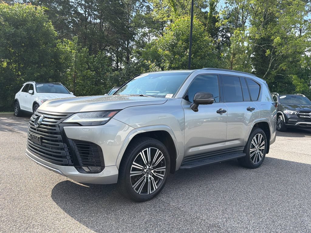 Used 2023 Lexus LX 600 4WD w/ Appearance Package image 8